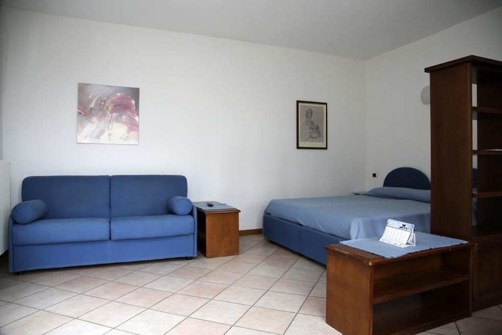 פורלצה Residence Antico Crotto חדר תמונה